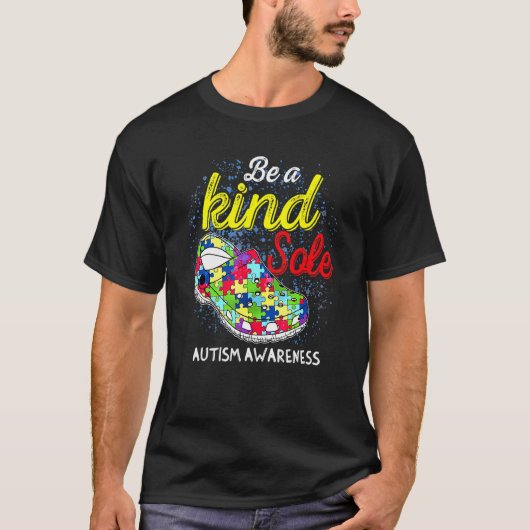優しい一歩を 自閉症啓発 パズル シューズ Be Ki Tシャツ (正面)