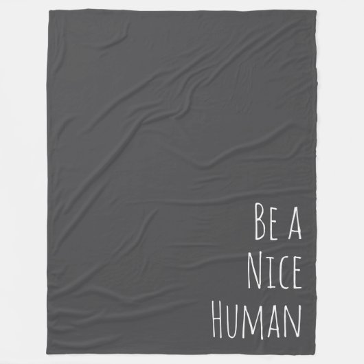 優しい人間の優しさことわざミニマリストブラック フリースブランケット (正面)