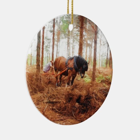 優しい巨人 – 荷車を引く森の中の馬の運搬ログ セラミックオーナメント (右)