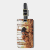 優しい巨人 – 荷車を引く森の中の馬の運搬ログ ラゲッジタグ (正面縦)