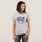 優しい気持ちで Phoebe 花柄 励ましの言葉 Tシャツ (正面フル)