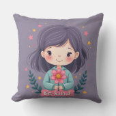 優しくかわいい花の女の子前向き クッション (正面)