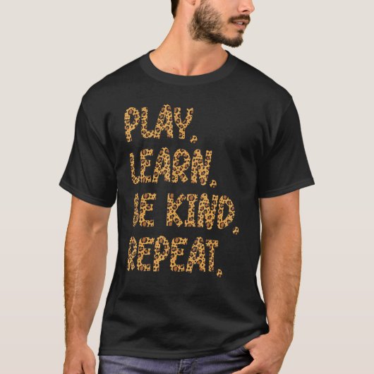 優しく遊んで学ぶを繰り返す ヒョウ 思いやり ユニティーD Tシャツ (正面)