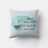 優し話い言葉引用文と紙ボート クッション (裏面)