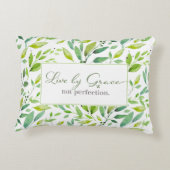 優美さで生きる完璧ではない  アクセントクッション (裏面)