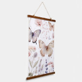 優美なピンクと紫の蝶と花 吊り下げ型タペストリー (傾斜あり)