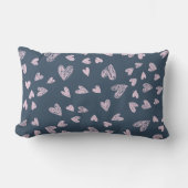 優美なピンクのハート柄 ランバークッション (正面)