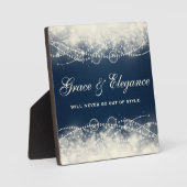 優雅さと優雅さは決してスタイルから消えない フォトプラーク (正面)