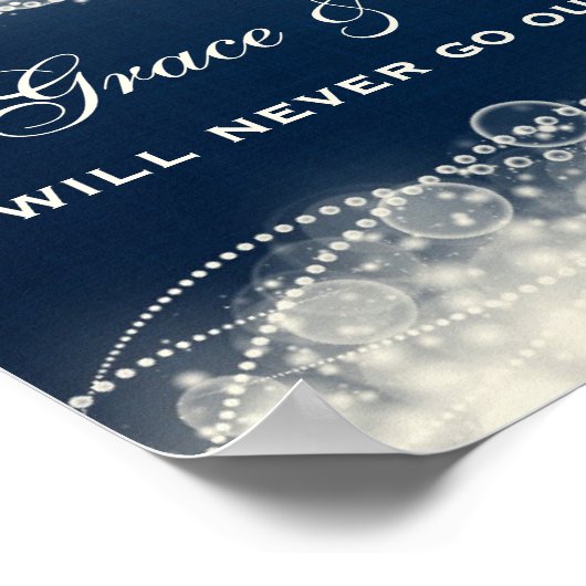 優雅さと優雅さは決してスタイルから消えない ポスター (角)