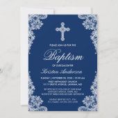 優雅なネイビーブルーレースクロスバプティスフォト招待状 招待状 (正面)