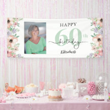 優雅なパステルフラワーの60歳の誕生日パーティーの写真 
