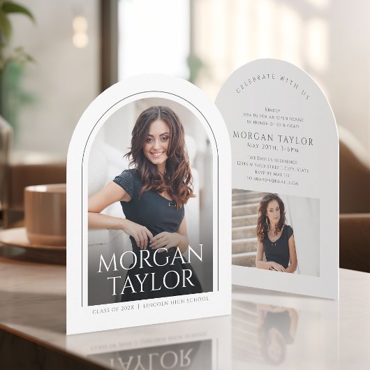 優雅なミニマル名前Arch写真卒業 招待状