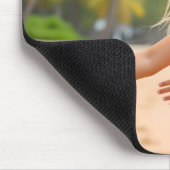 優雅な動き：ヘレナのビーチサイドダンス マウスパッド (コーナー)