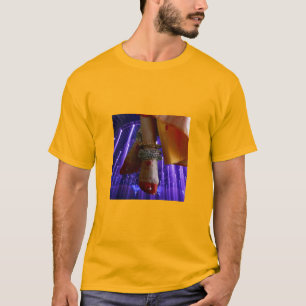 優雅な動き、時代を超越した伝統 Tシャツ