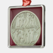 優雅な場面、c.1320-30を描写する鏡の箱 メタルオーナメント (左)