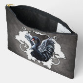 優雅な影の中で:黒い白鳥。 アクセサリーポーチ (見開き)