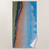 優雅な白熱［赤熱］光を放つ夕日の丘 ビーチタオル (正面)