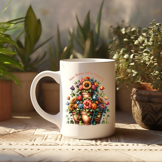 優雅な花は集まりの中でより一層輝く コーヒーマグカップ