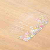 優雅な草原の花のアーチ 洗礼 アクリル招待状 (レイダウン)