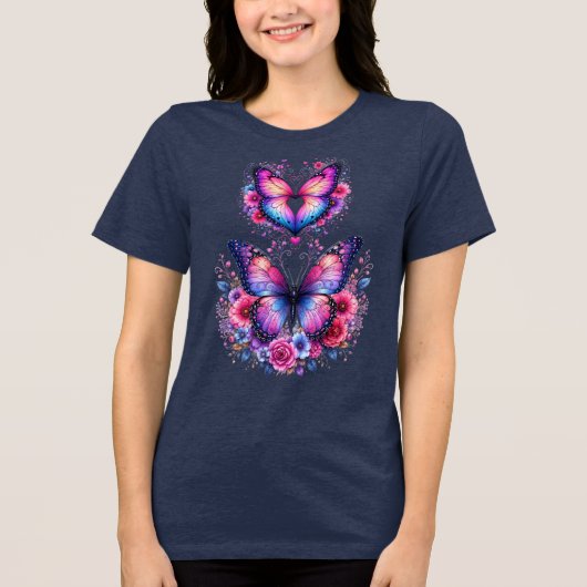 優雅に輝く蝶と花の女性用Tシャツ｜ トライブレンドＴシャツ (正面)