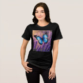 優雅に輝く蝶と花の女性用Tシャツ| トライブレンドTシャツ (正面全面)