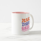 元気が出る70年代風デザイン MAKE TODAY GREAT かわいい ツートーンマグカップ (正面右)