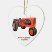 元通りにされたヴィンテージのトラクター セラミックオーナメント (左)