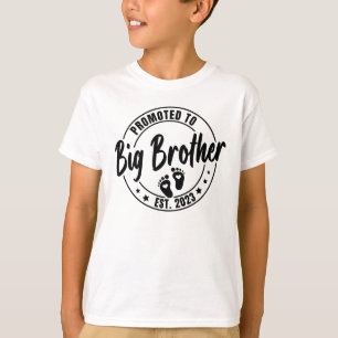 兄に昇進し、妊娠の発表 Tシャツ