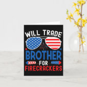 兄弟を花火と交換しよう 面白い4月4日 カード (黄色い花)