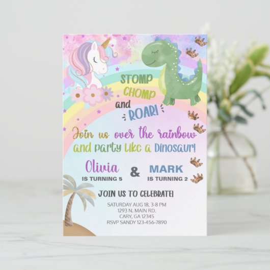 兄弟姉妹ユニコーンと恐竜の誕生日招待状。 招待状 (スタンド正面)