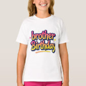 兄弟 誕生日 カラフル グラフィティ レタリング Tシャツ (正面)