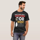 先に来たのはニワトリ?卵?コスチューム Tシャツ (正面フル)