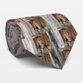 先住民のアメリカのインディアン彫刻で、キツネの羽を持つ ネクタイ (ロール)