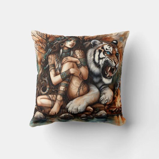 先住民のアメリカ人女性が夕暮れ時に虎の隣に座った クッション (裏面)