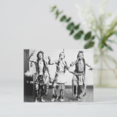 先住民のインディアンがスネークダンスを披露する ポストカード (スタンド正面)