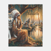 先住民の女性は夕暮れの湖に反射する フリースブランケット (正面)