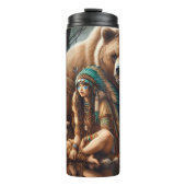 先住民の女性、クマ、火災：パーソナライズ タンブラー (正面)