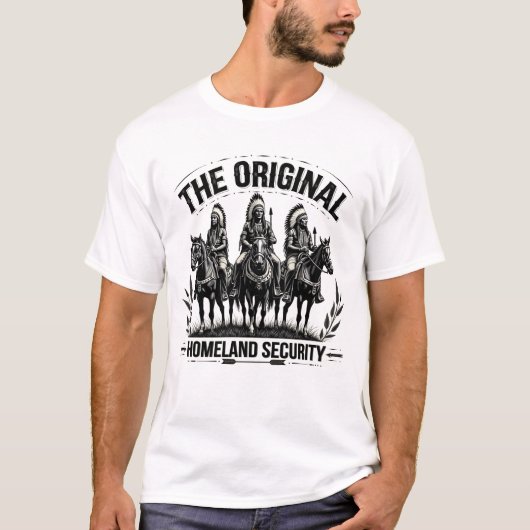 先住民アメリカインディアン伝統オリジナル故郷 Tシャツ (正面)