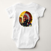 先住民アメリカンチーフオンワイルドランドスケープサンセット ベビーボディスーツ (裏面)