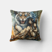 先住民アメリカ人女性が夜明けに虎のそばに座る クッション (裏面)