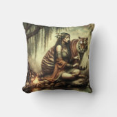 先住民アメリカ人女性が虎と水辺に座る クッション (正面)