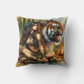 先住民アメリカ人女性とタイガー・バイ・リバー クッション (裏面)