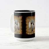 先住民アメリカ平和羽デザイナーマグ ツートーンマグカップ (正面左)