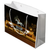 先住民ダンサーホースマンツァラトガ抱き枕 ラージペーパーバッグ (裏面アングル)