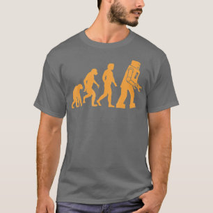 先史時代のサルと人間とロボットの進化 Tシャツ