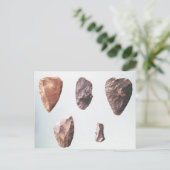 先史時代の石器、Grotte deより ポストカード (スタンド正面)