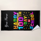 先生と学生のための幸せな100th日 ビーチタオル (正面)