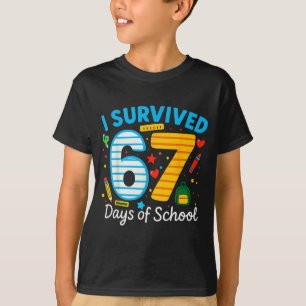 先生と生徒のための面白い学校67日間生き残った Tシャツ