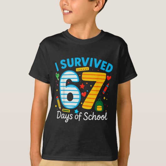 先生と生徒のための面白い学校67日間生き残った Tシャツ (正面)