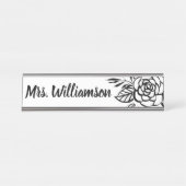 先生のモノグラムの白黒の上品の花 デスクネームプレート (正面)